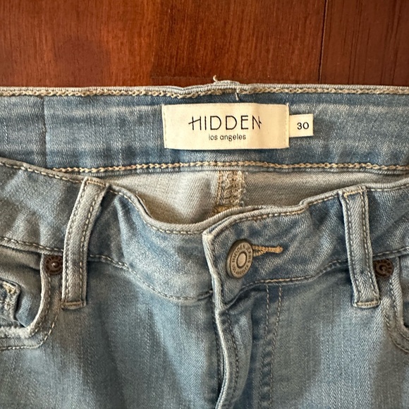 Hidden Happi Cropped Flare Stretch Jean - Size 30 - Picture 6 of 6